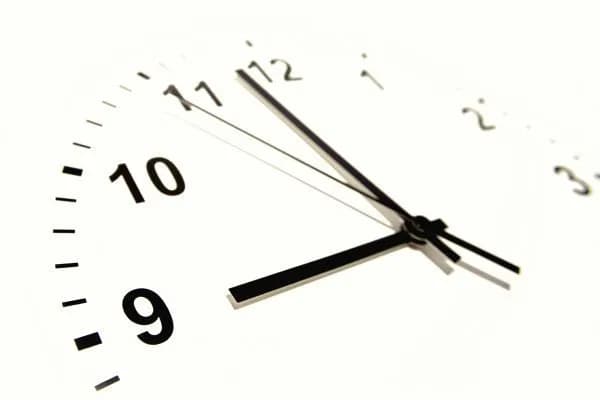 Ile trwa matura rozszerzona z biologii? Poznaj szczegóły i zarządzaj czasem