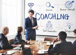 Coach co to? Poznaj tajniki coachingu i jego korzyści dla Ciebie